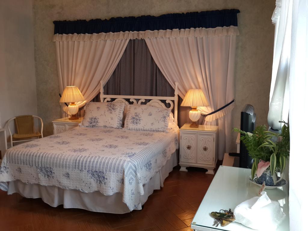 Park Eden Bed & Breakfast Los Llanitos 객실 사진