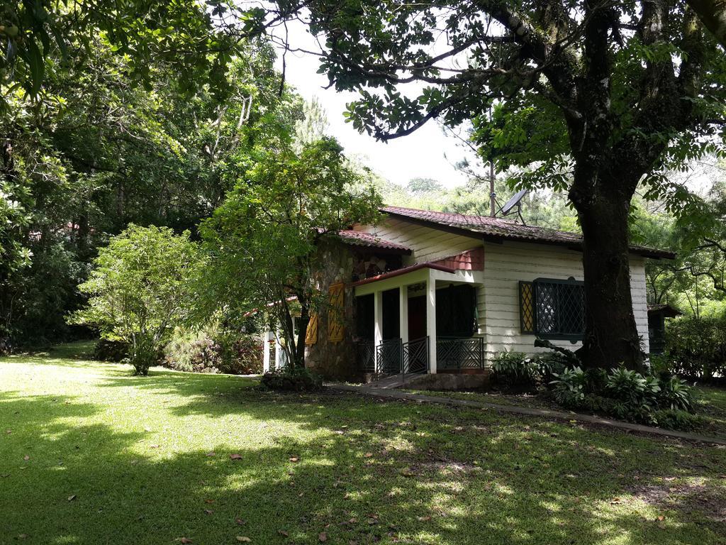 Park Eden Bed & Breakfast Los Llanitos 객실 사진